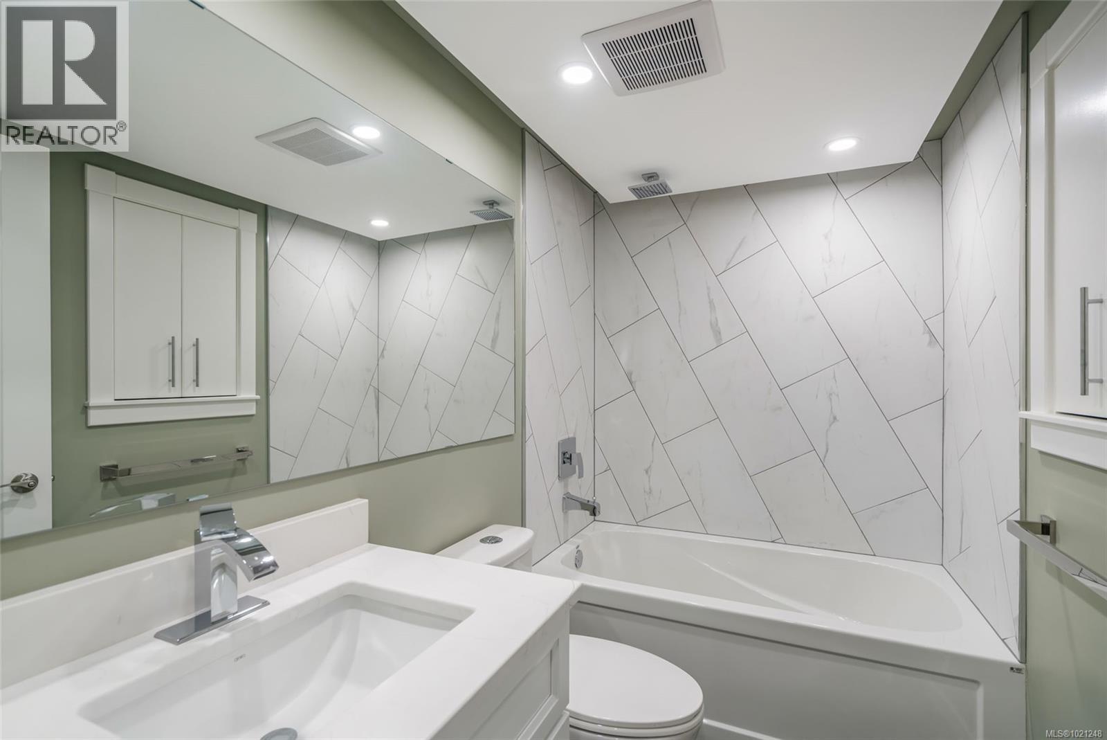 #34 80 Fifth St - 29