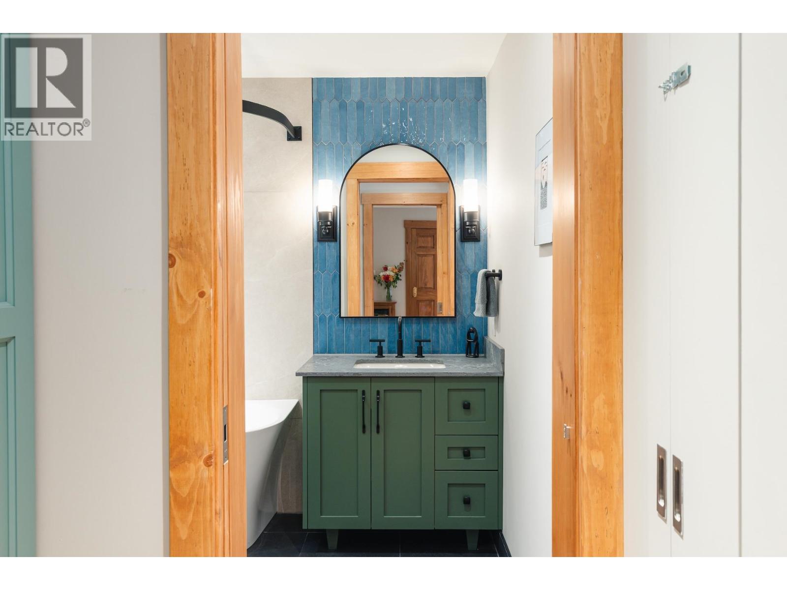 3 4725 SPEARHEAD DRIVE, Whistler