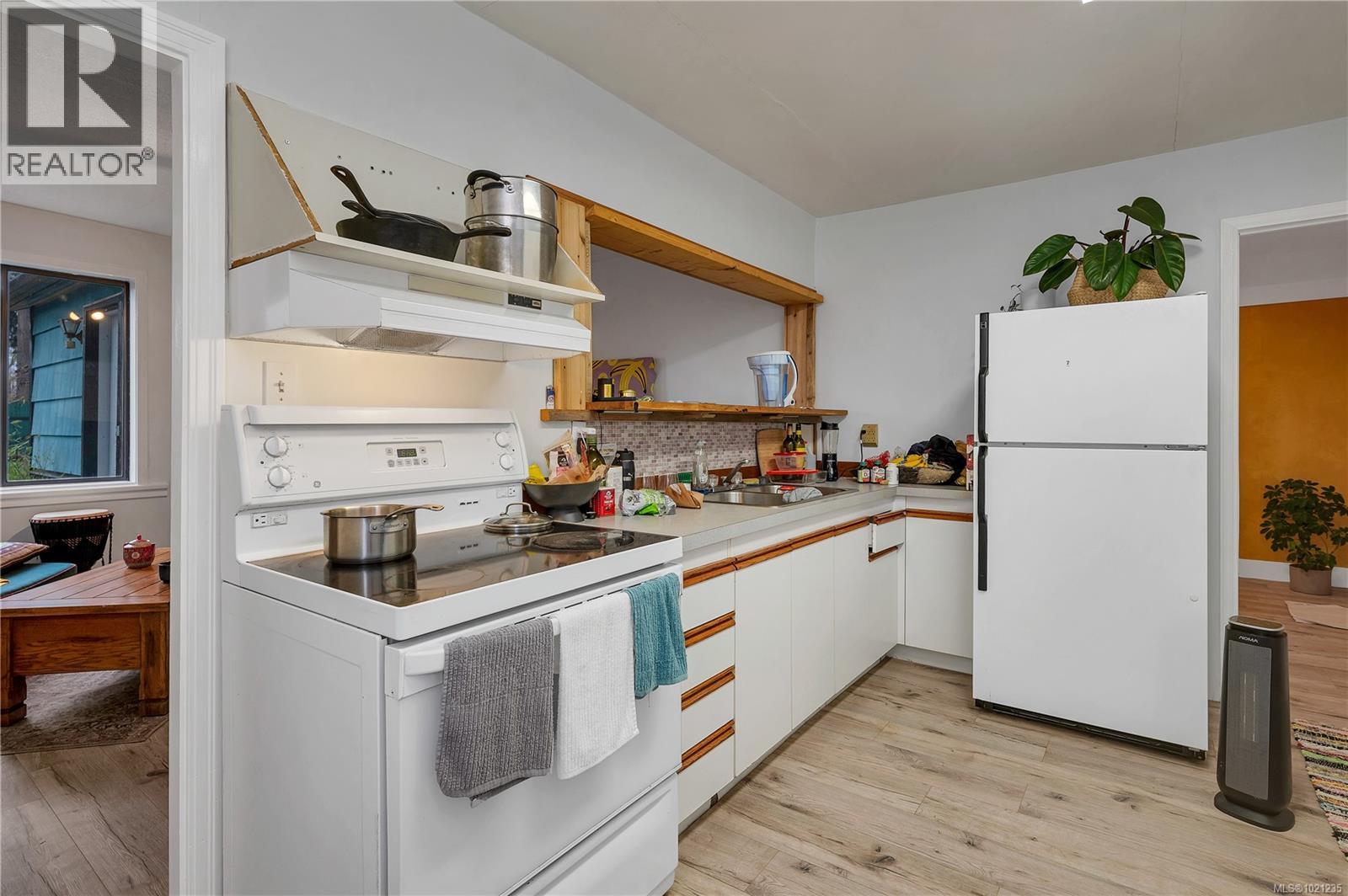 517 Dogwood St, Campbell River