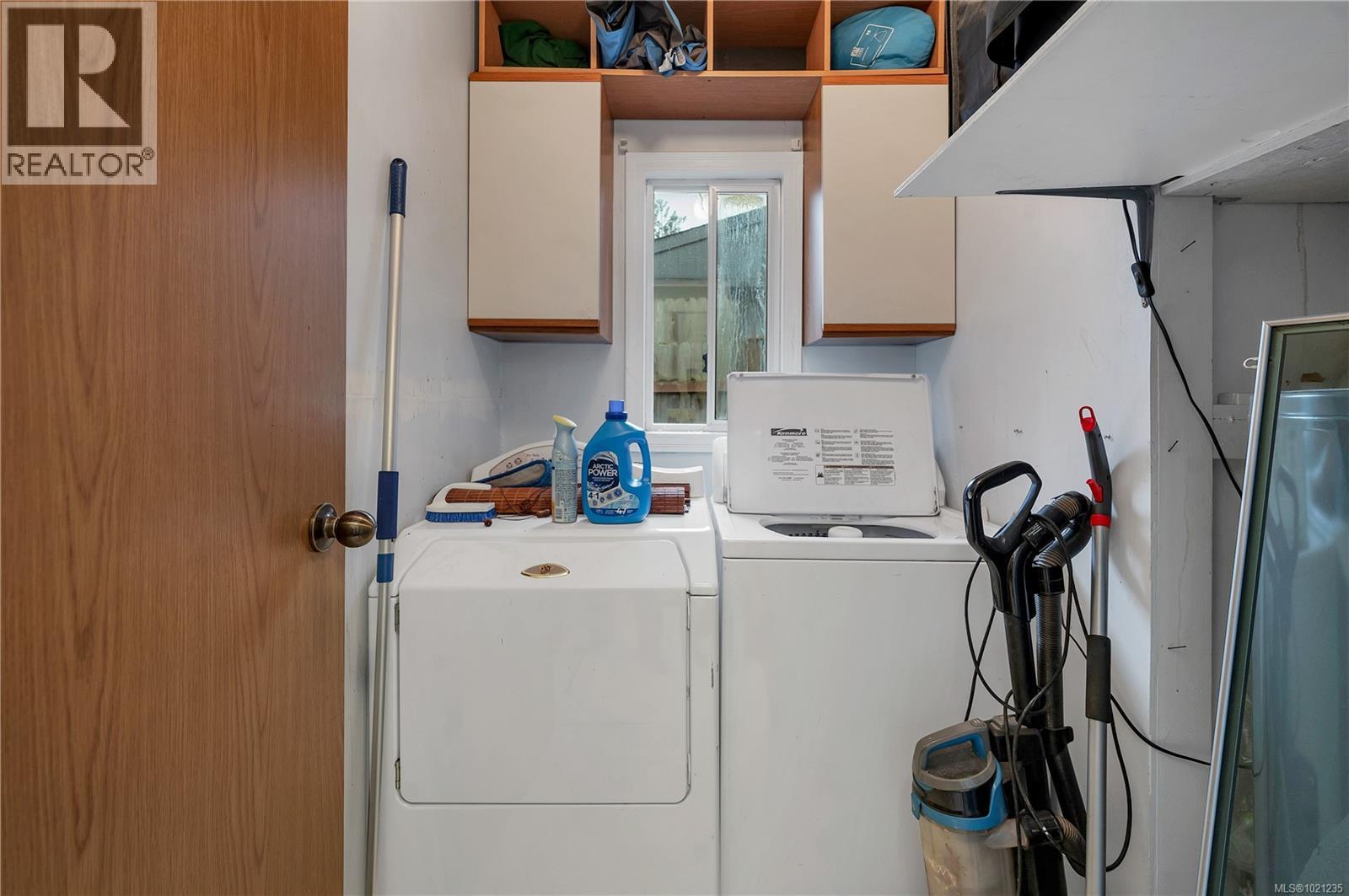 517 Dogwood St, Campbell River