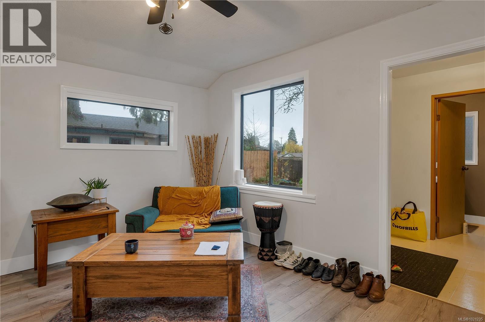 517 Dogwood St, Campbell River