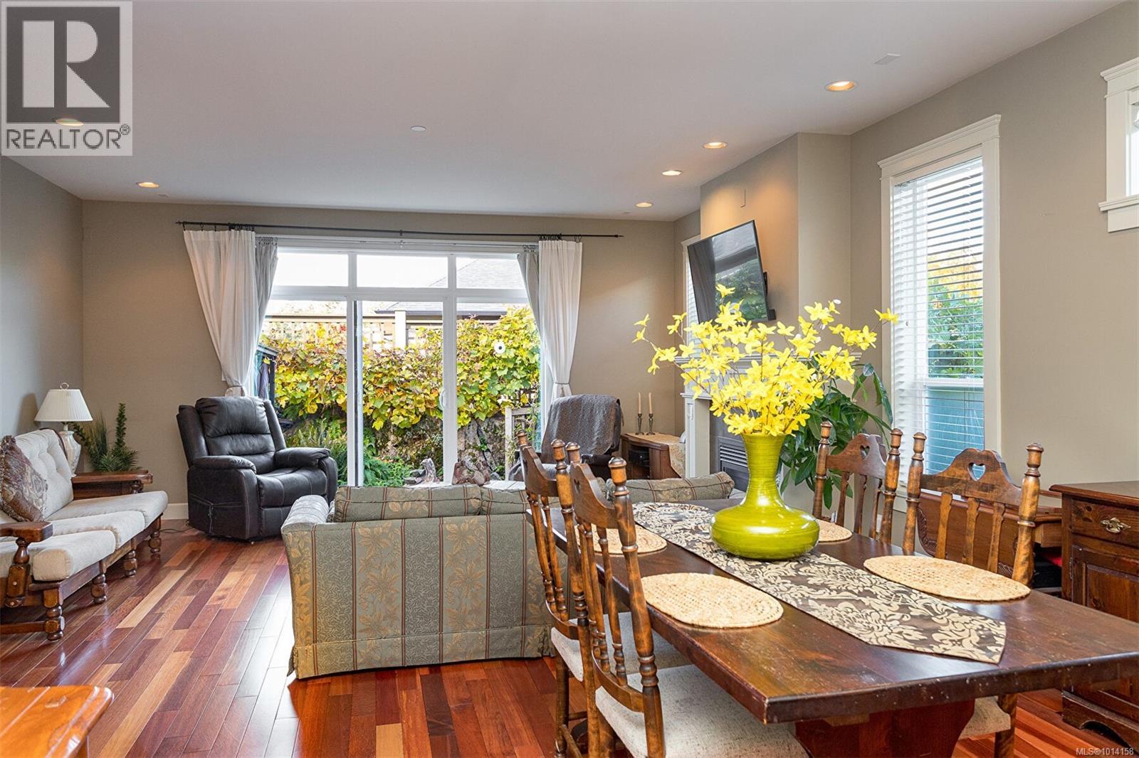 12 551 Bezanton Way, Colwood