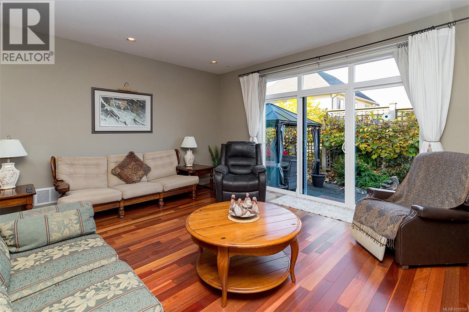 12 551 Bezanton Way, Colwood