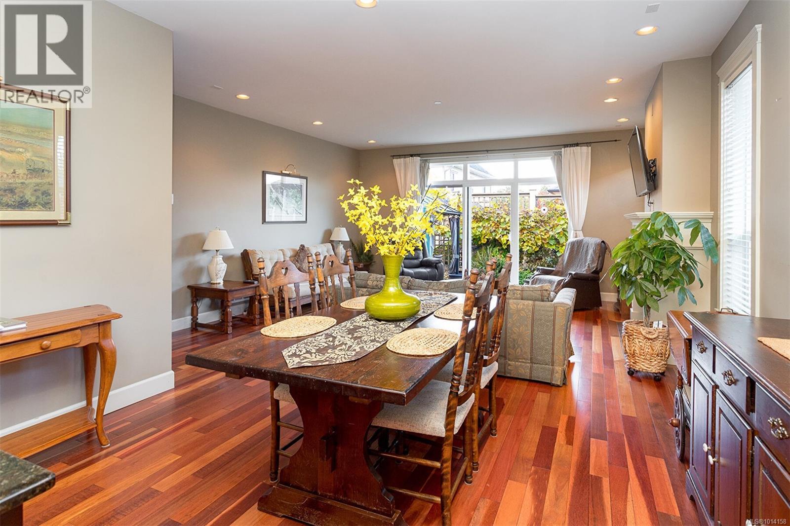 12 551 Bezanton Way, Colwood