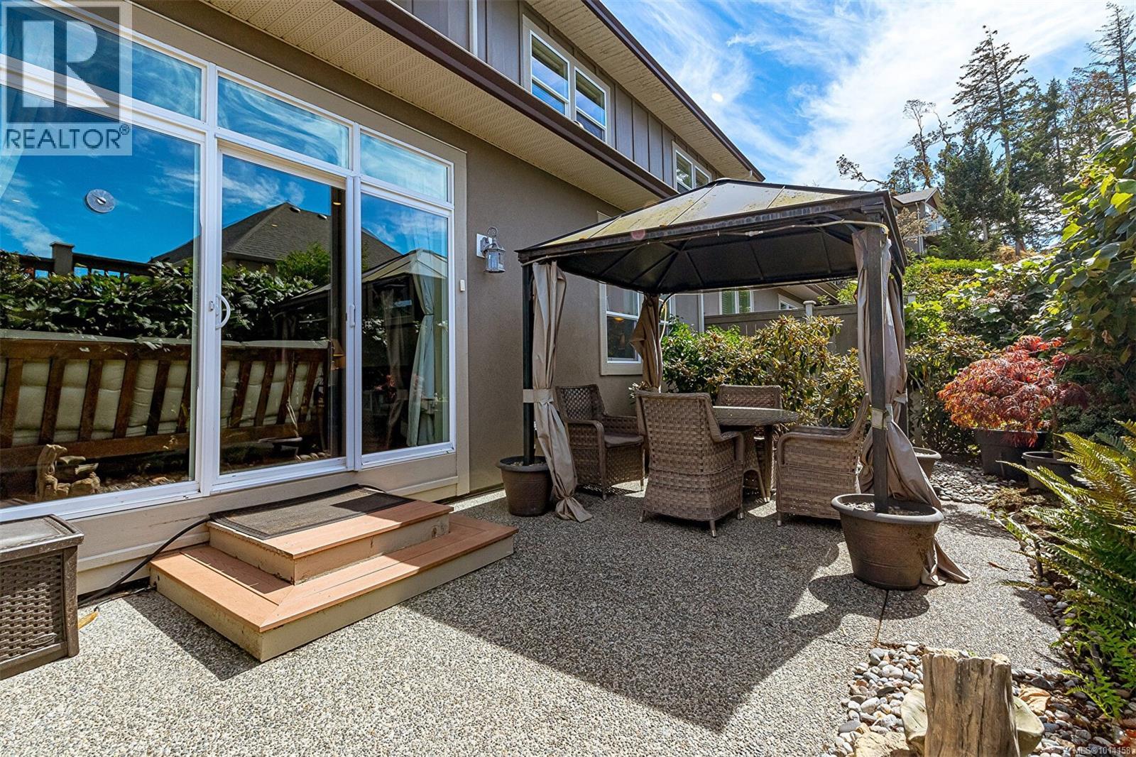 12 551 Bezanton Way, Colwood