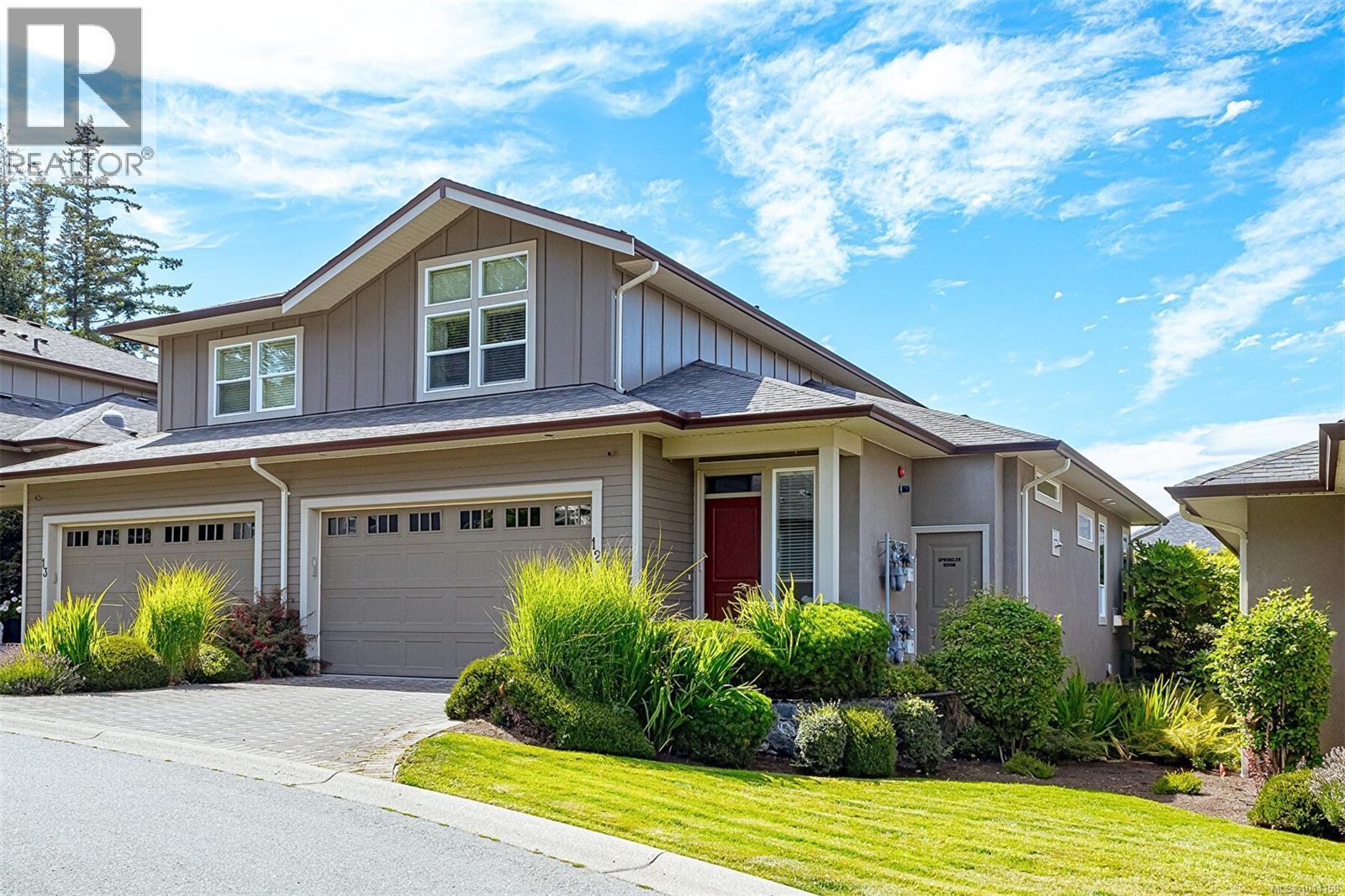 12 551 Bezanton Way, Colwood