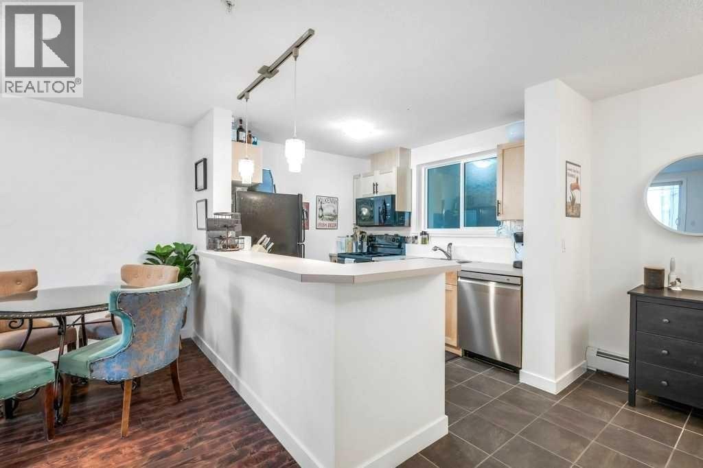 Handy breakfast bar seating if desired