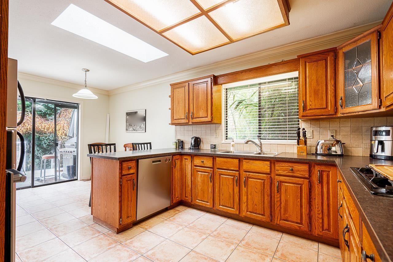 15576 BUENA VISTA AVENUE, White Rock