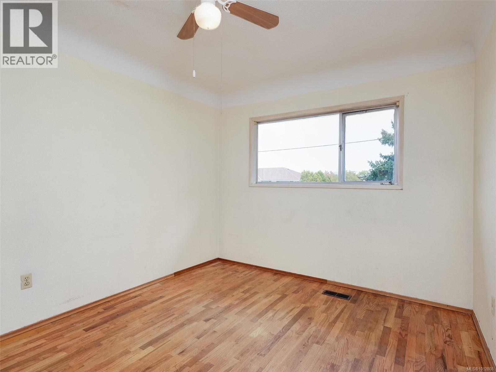  723 Genevieve Road, Saanich