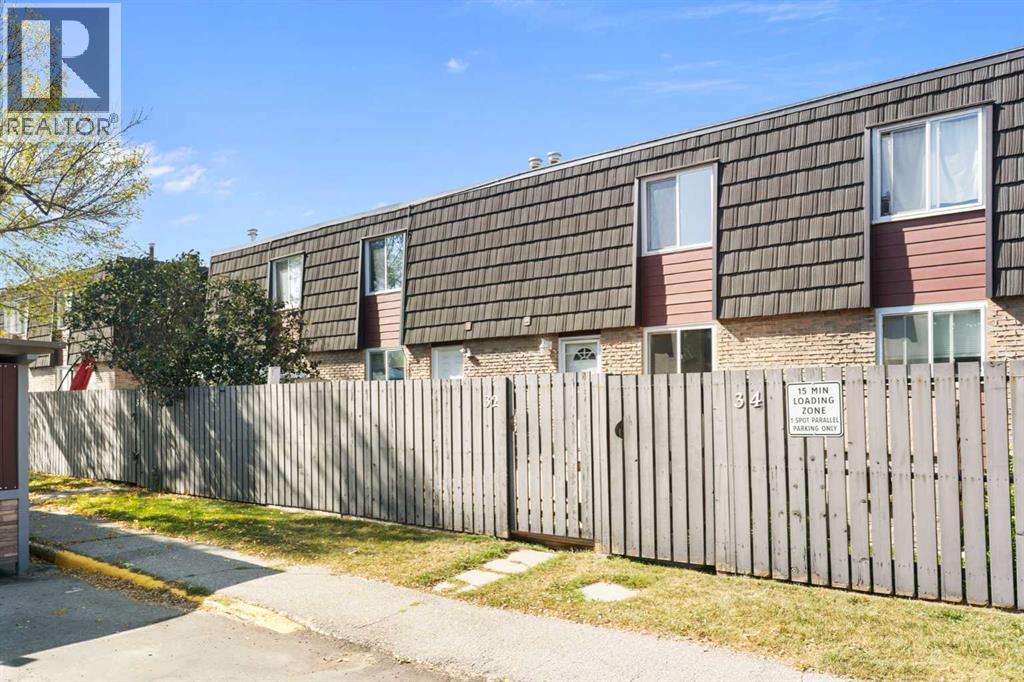 Single Family House for Sale in   Galbraith Drive SW Glamorgan Calgary 