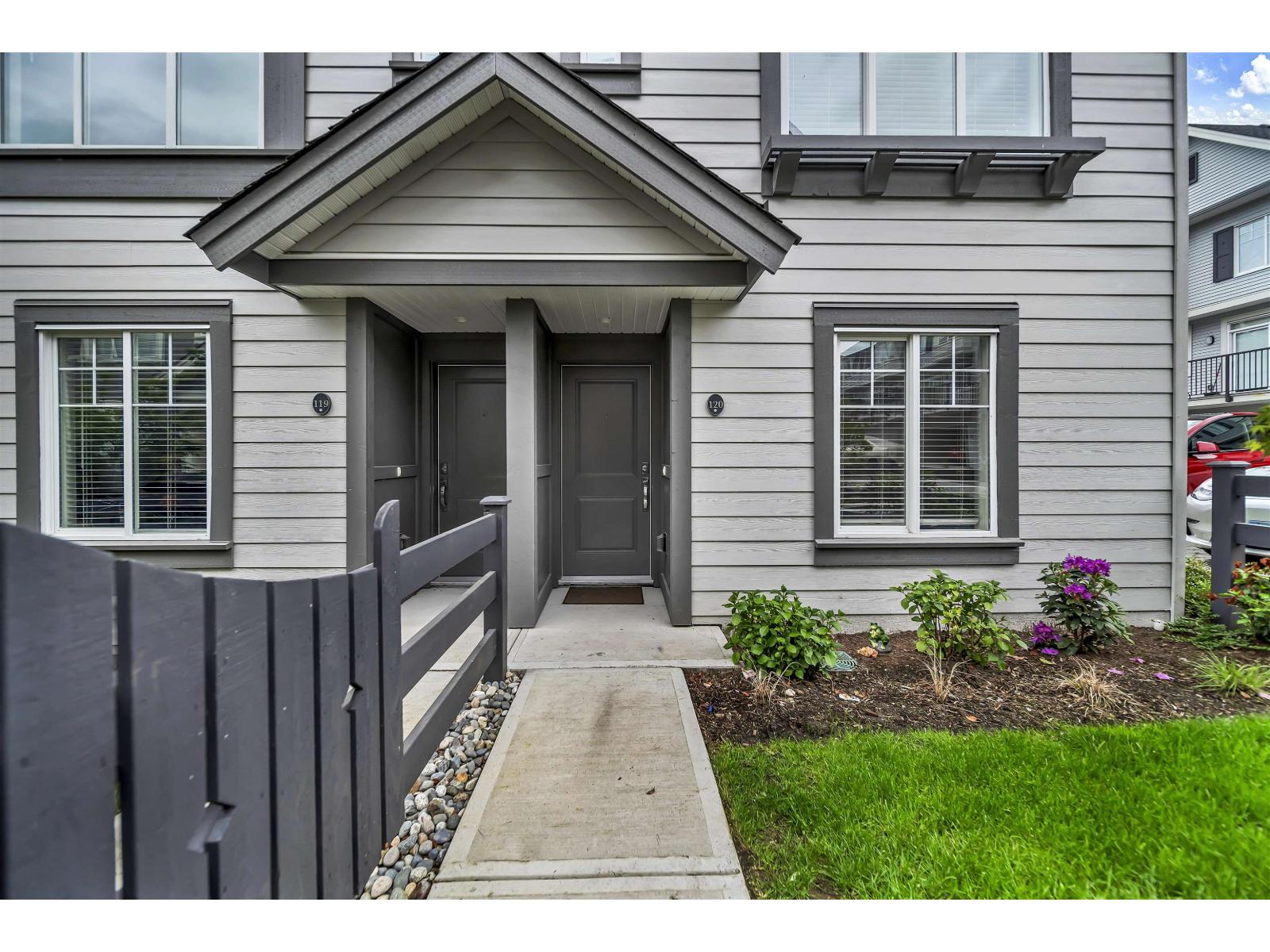 120 15778 85 Avenue - photo 2