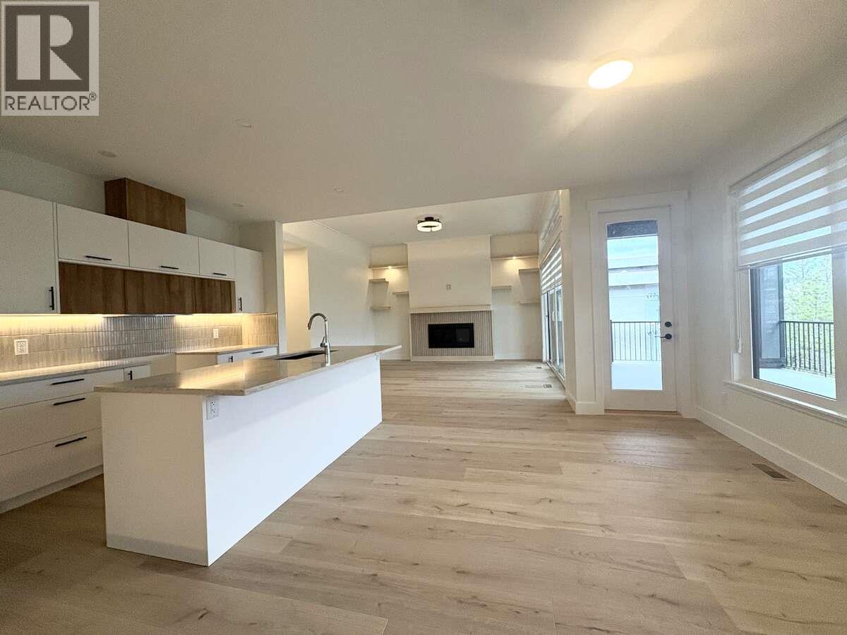  2140 Montenegro Drive, Kelowna