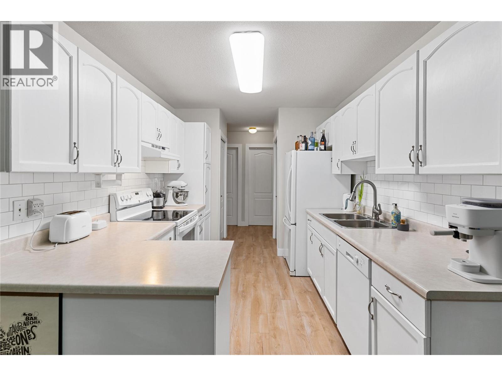 414 769 K.L.O. Road, Kelowna