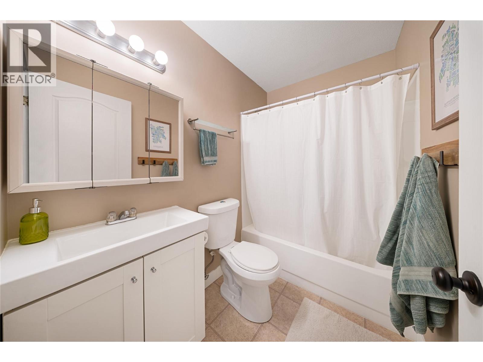 414 769 K.L.O. Road, Kelowna