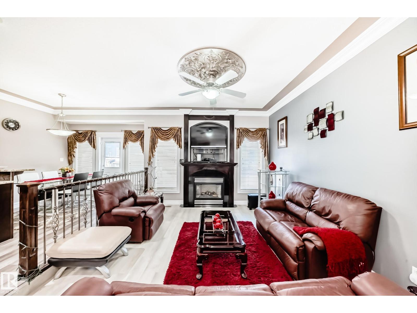 1715 69 ST SW, Edmonton