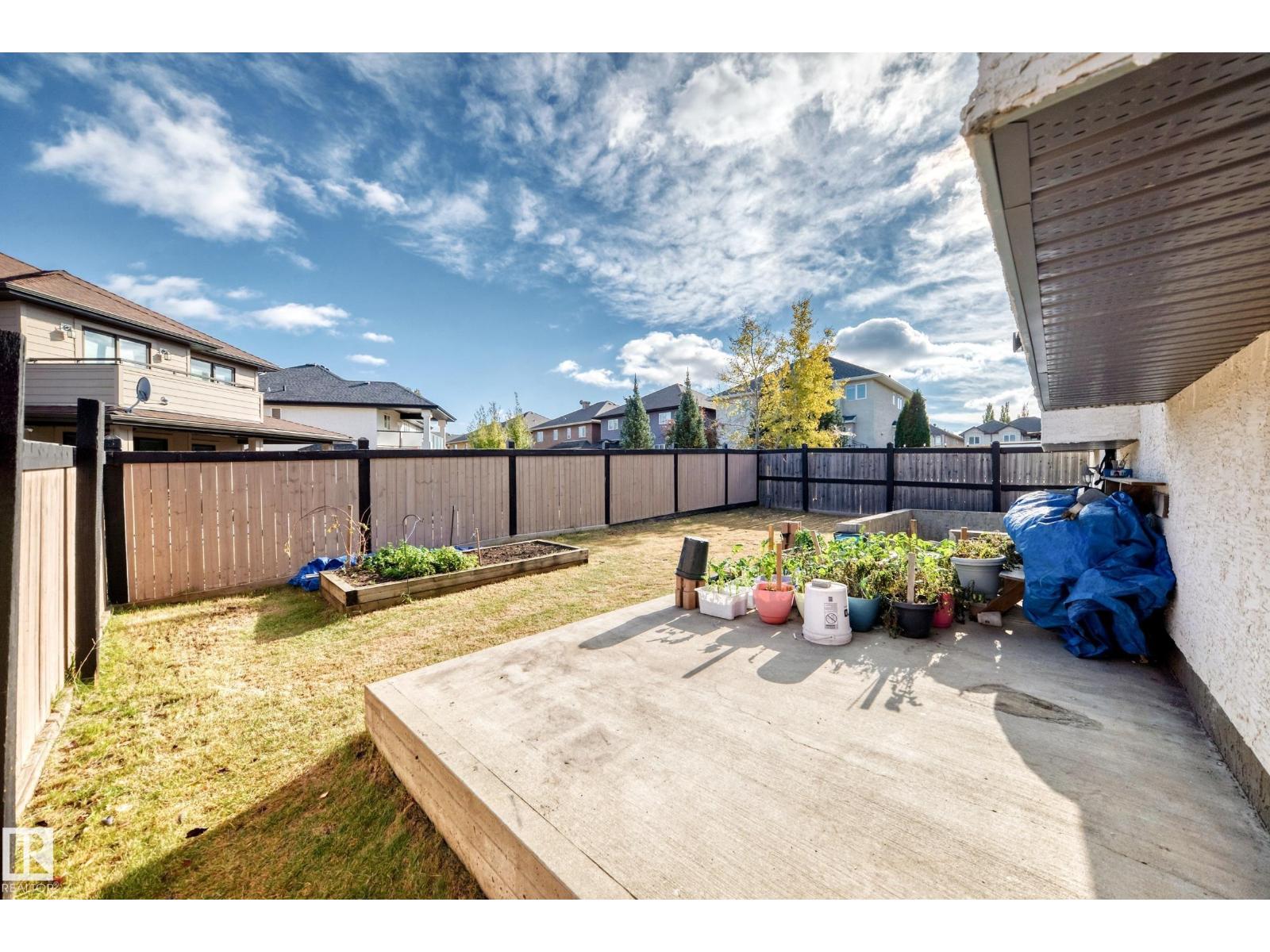 1715 69 ST SW, Edmonton