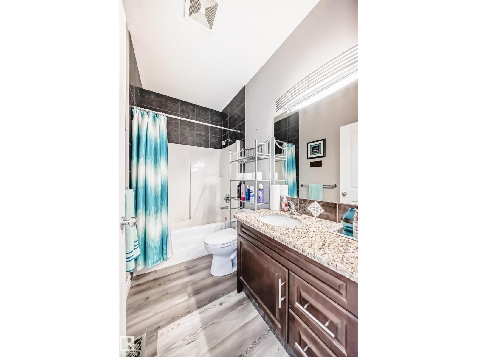 1715 69 ST SW, Edmonton