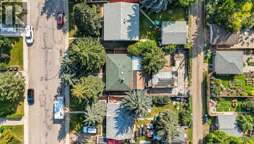 Single Family House Bungalow for Sale in   Avenue NW Bowness Calgary 