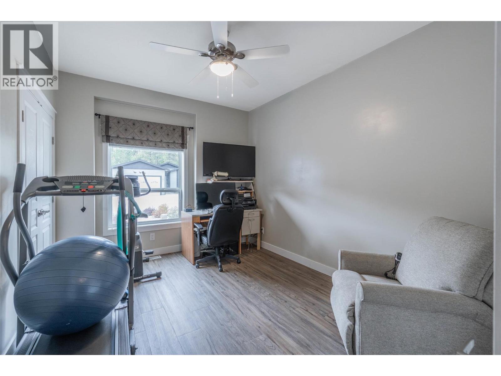 8300 Gallagher Lake Frontage Road Unit# 125, Oliver