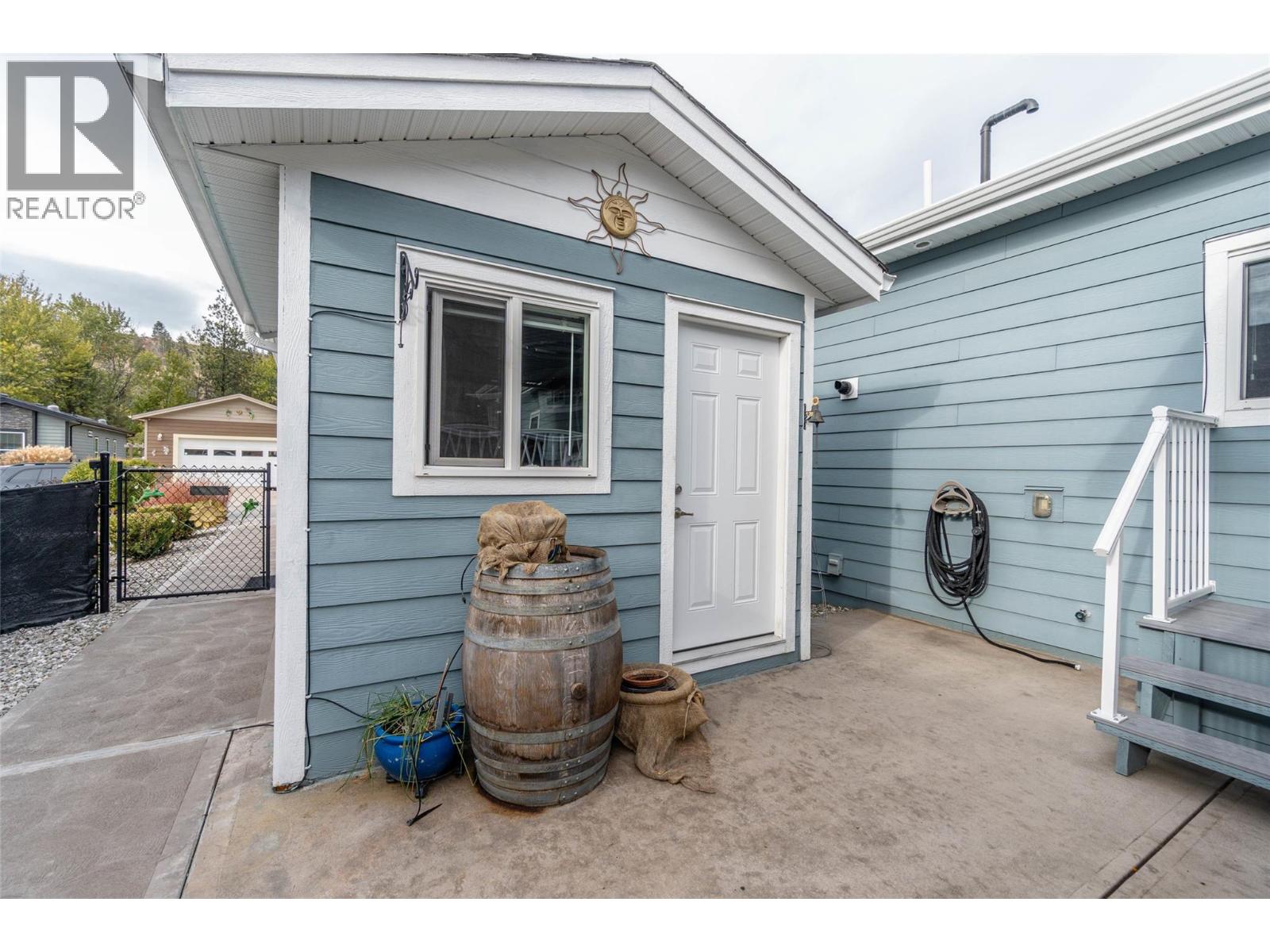 8300 Gallagher Lake Frontage Road Unit# 125, Oliver