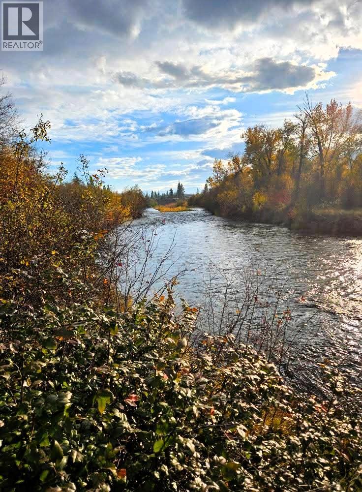 8300 Gallagher Lake Frontage Road Unit# 125, Oliver