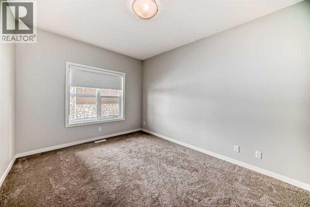 250 Fireside View, Cochrane