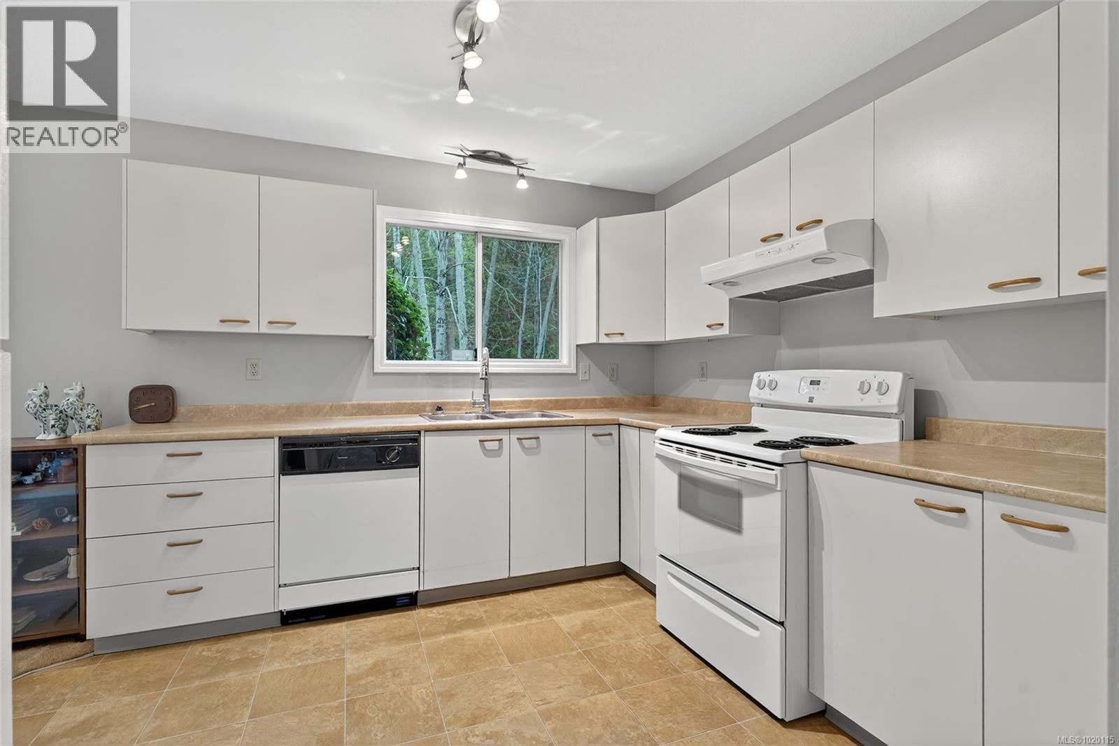 30 493 Pioneer Cres, Parksville