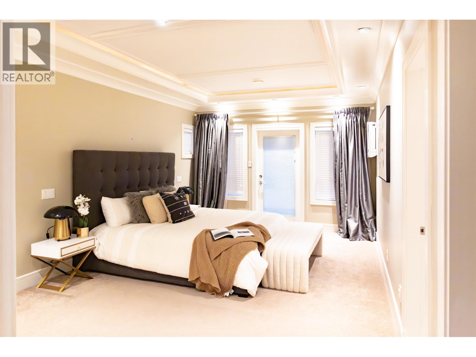 3733 LOCKHART Road, Richmond