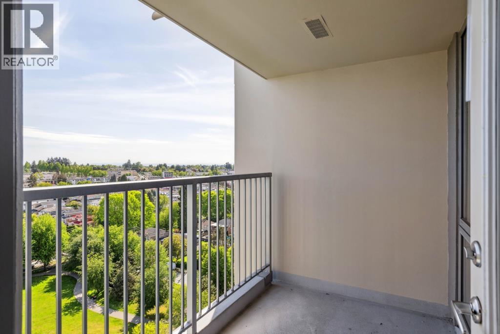 1606 3663 CROWLEY DRIVE, Vancouver