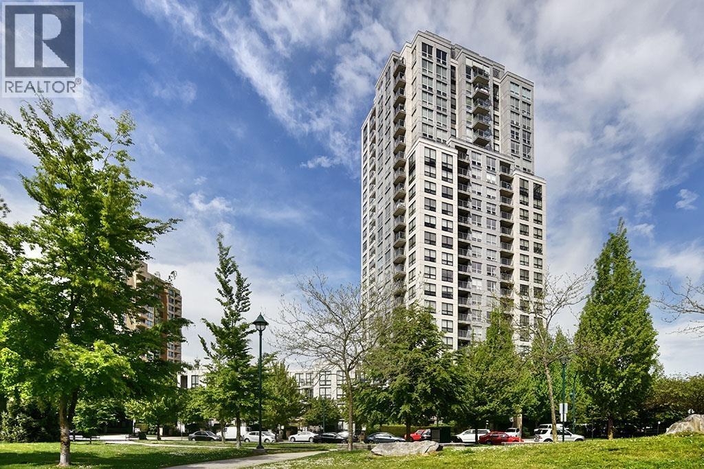 1606 3663 CROWLEY DRIVE, Vancouver