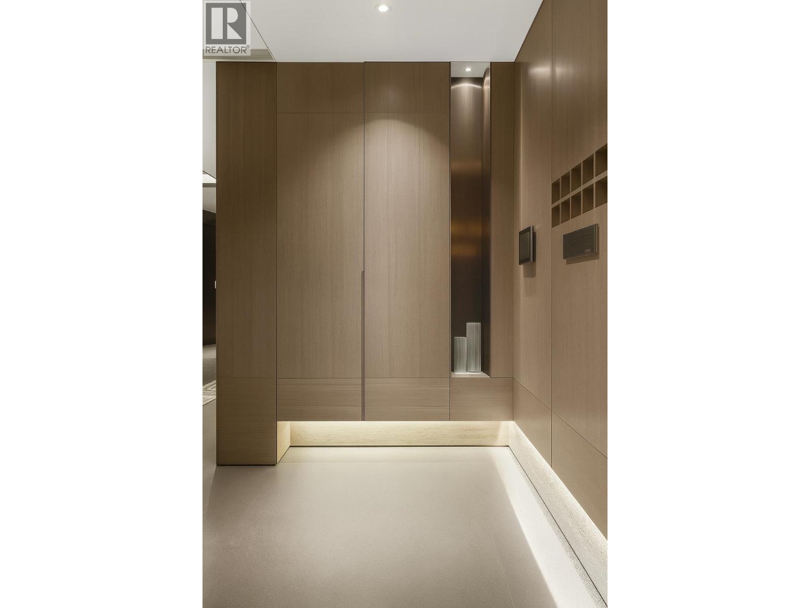 3295 WESTMOUNT ROAD, West Vancouver