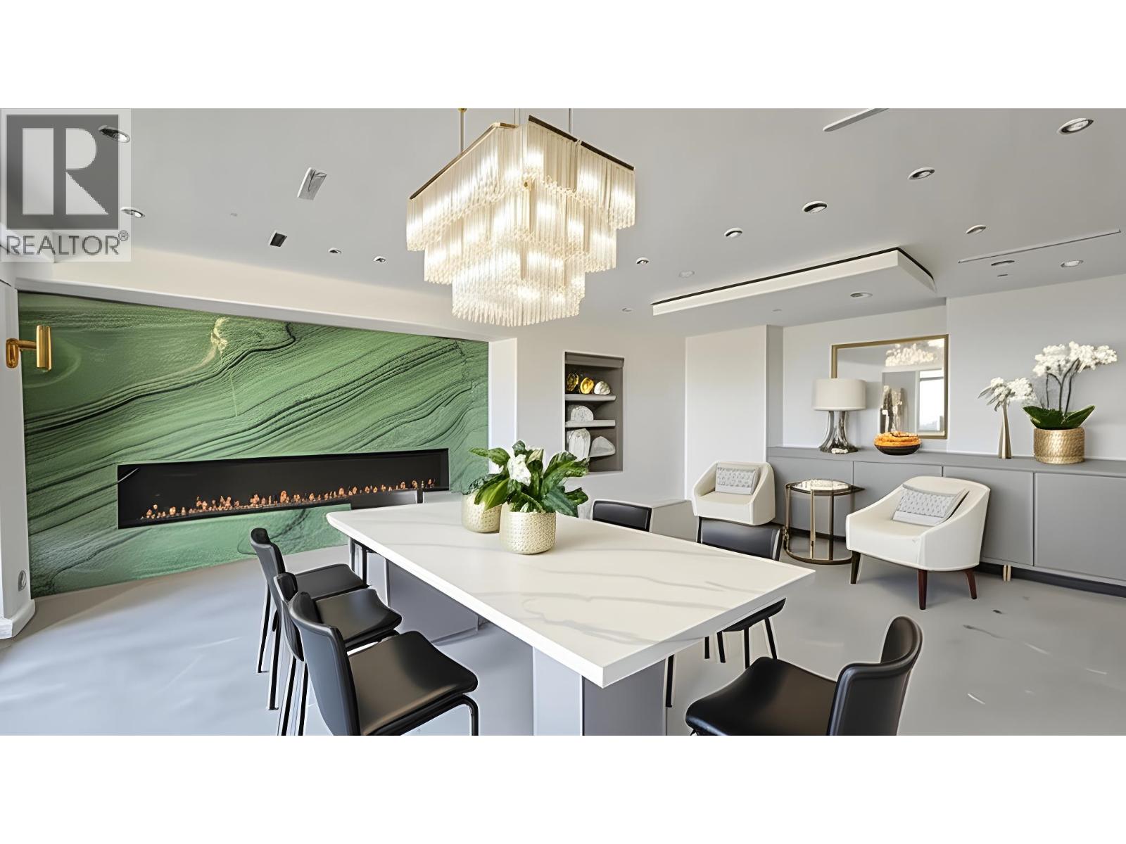 3295 WESTMOUNT ROAD, West Vancouver