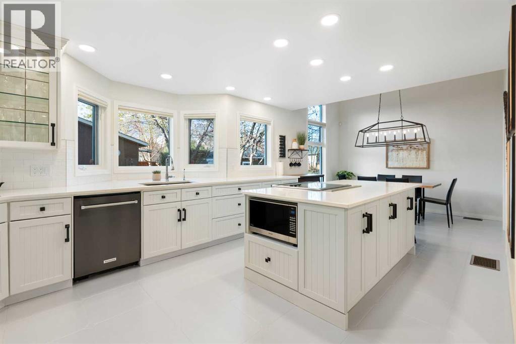 Single Family House for Sale in  Canmore Road NW Banff Trail Calgary 