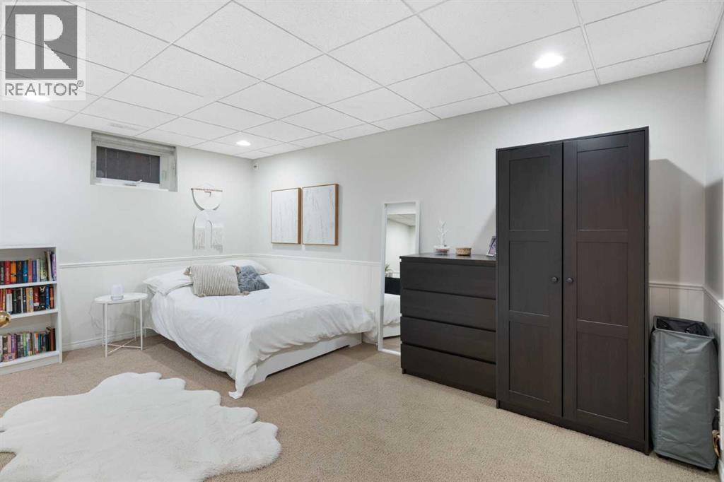 Single Family House for Sale in  Canmore Road NW Banff Trail Calgary 