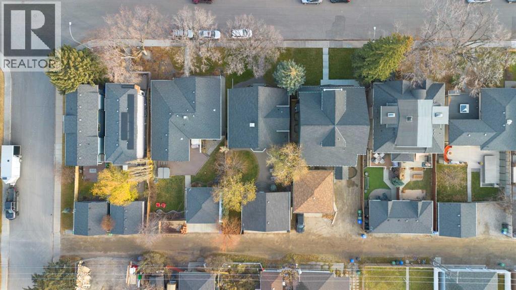 Single Family House for Sale in  Canmore Road NW Banff Trail Calgary 