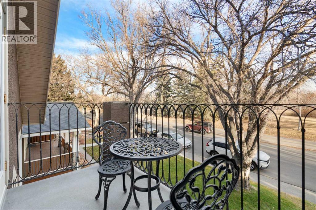 Single Family House for Sale in  Canmore Road NW Banff Trail Calgary 