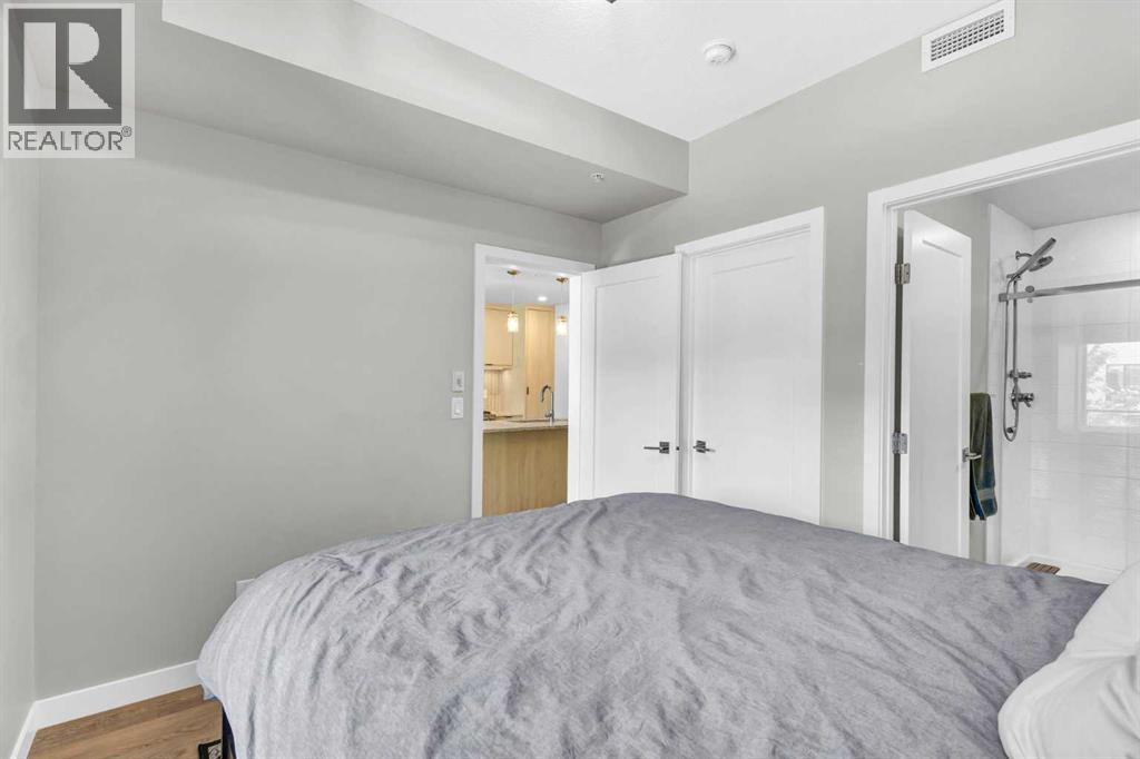 Single Family House for Sale in    Street SW South Calgary Calgary 