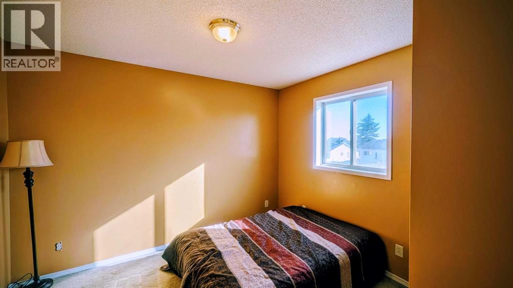 Single Family House for Sale in  Erin Circle SE Erin Woods Calgary 