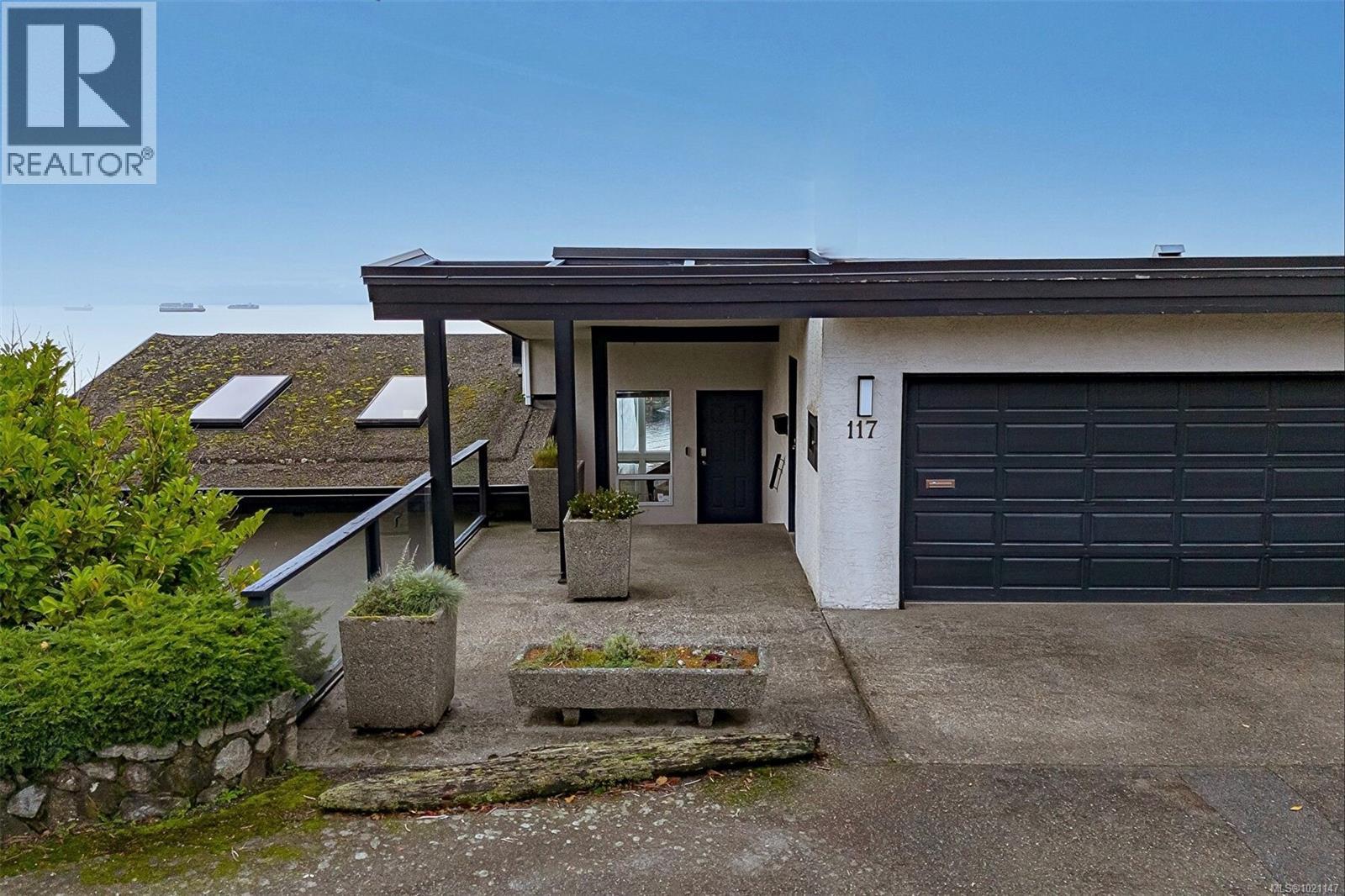  117 Barkley Terrace, Oak Bay