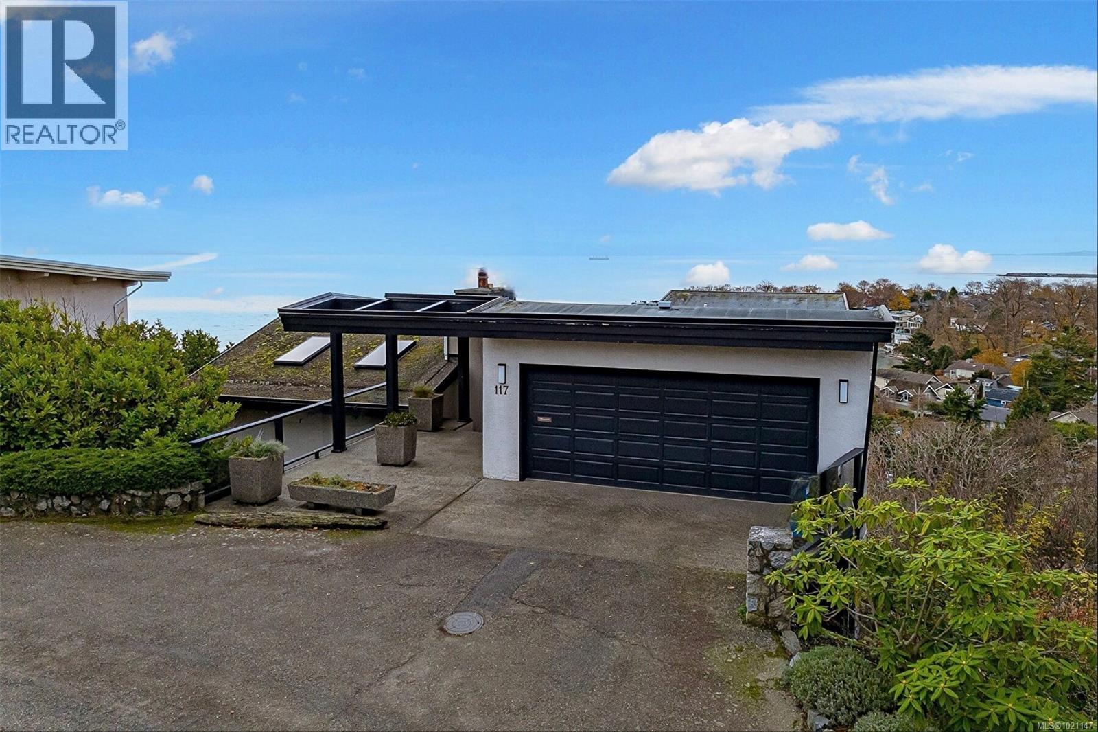  117 Barkley Terrace, Oak Bay