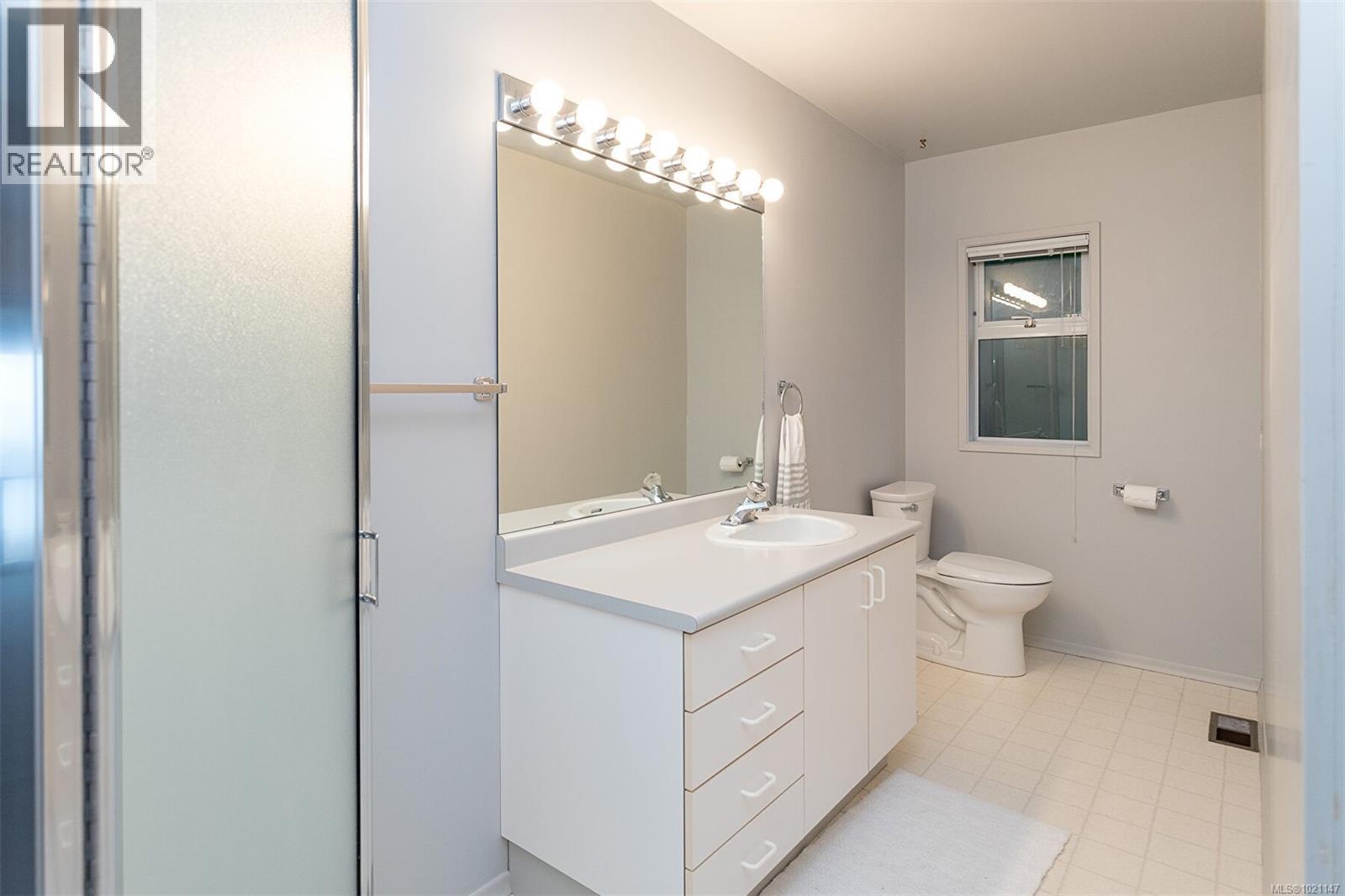  117 Barkley Terrace, Oak Bay