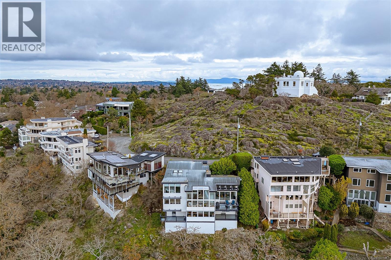  117 Barkley Terrace, Oak Bay