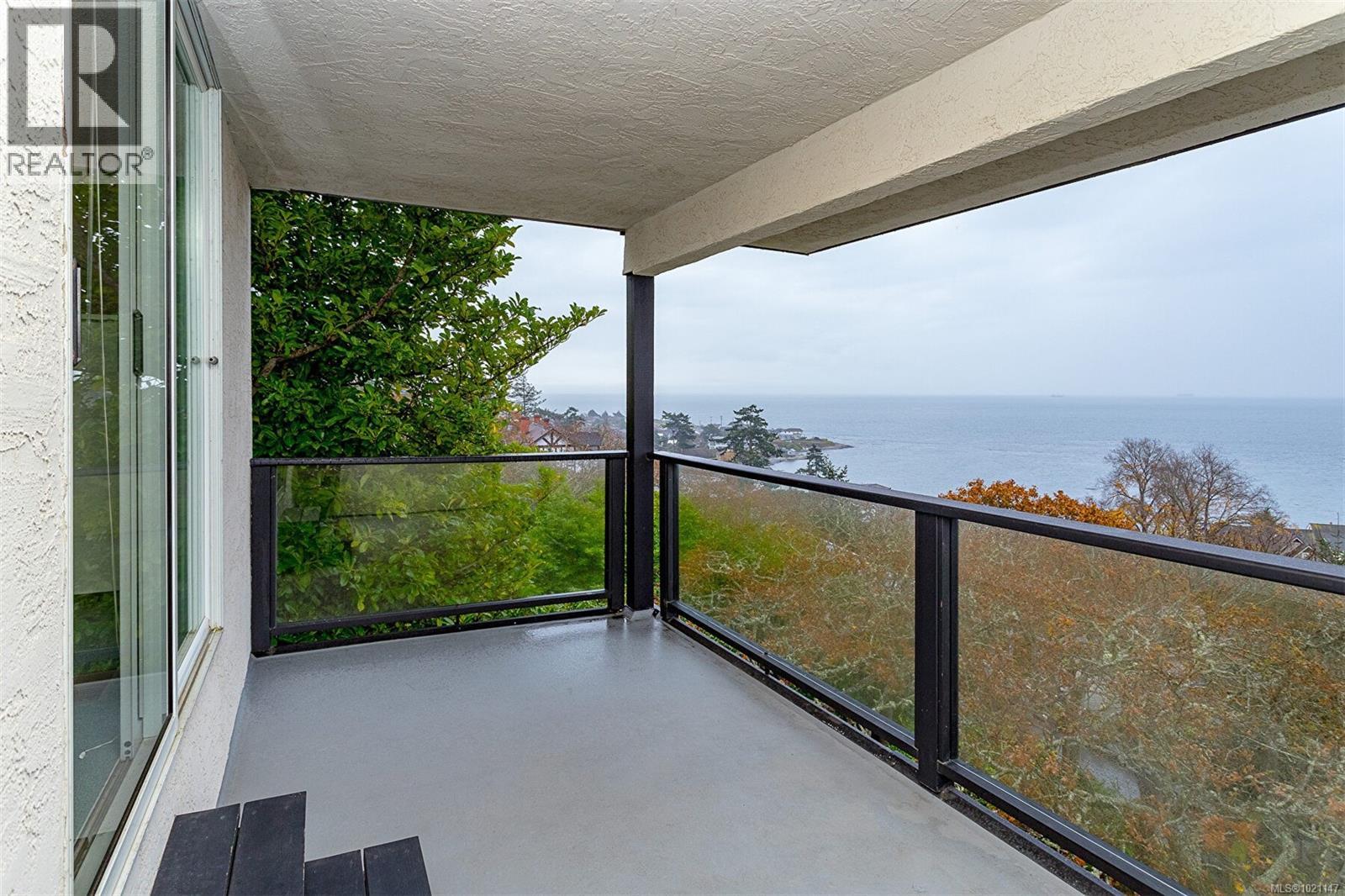  117 Barkley Terrace, Oak Bay