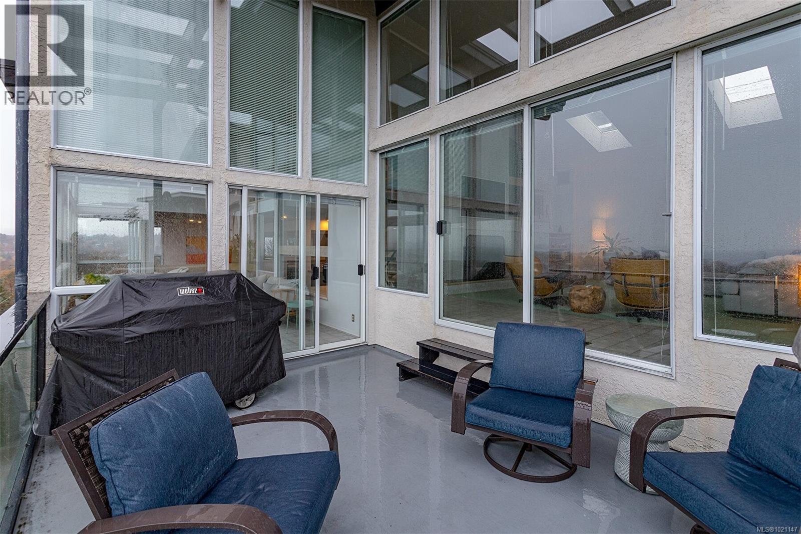  117 Barkley Terrace, Oak Bay