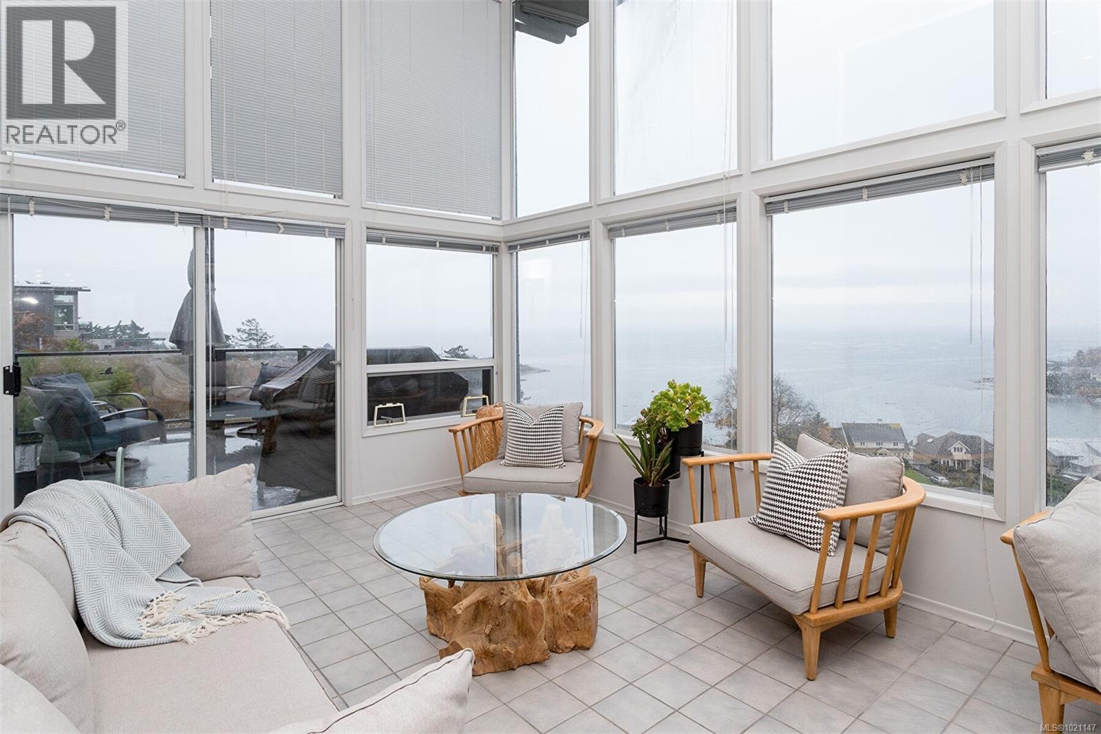  117 Barkley Terrace, Oak Bay