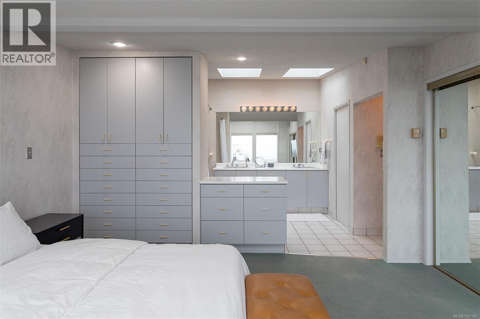  117 Barkley Terrace, Oak Bay