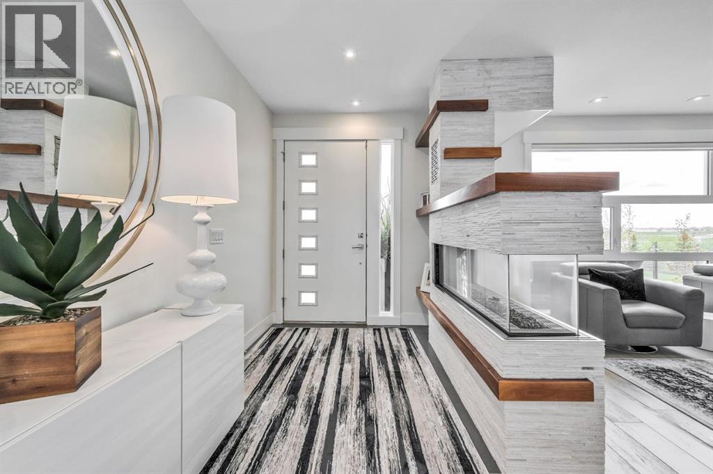 Single Family House for Sale in   Avenue NE Winston Heights/Mountview Calgary 