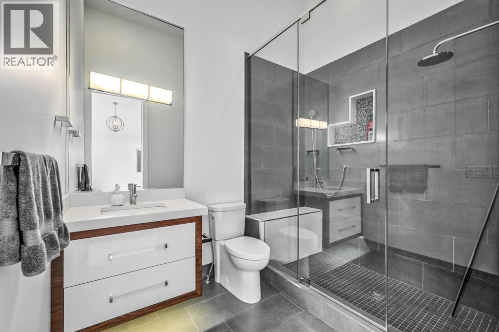 Single Family House for Sale in   Avenue NE Winston Heights/Mountview Calgary 