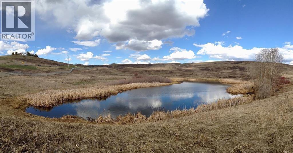 Single Family House for Sale in  Sandringham Place NW Sandstone Valley Calgary 