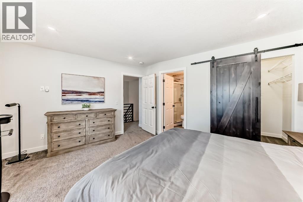 Single Family House for Sale in  Sandringham Place NW Sandstone Valley Calgary 